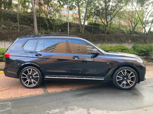 BMW X7 3.0 Xdrive 40i Pure Excelence