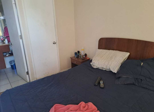 Se Vende Dpto 2h 2b Edif. Ícono. (82580)