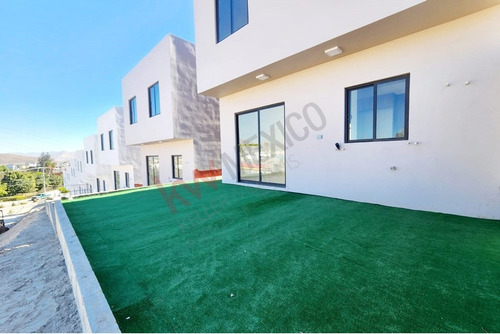 Casa En Venta Ubicada En Lomas De La Presa, Tijuana B. C.