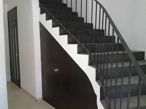 Casa Amplia Excelente Ubicación En Metepec