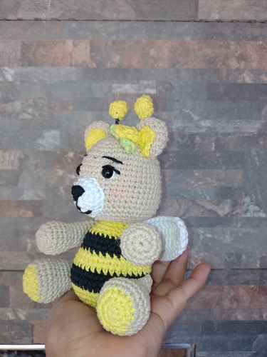 Osito En Abejita En Amigurumi A Crochet