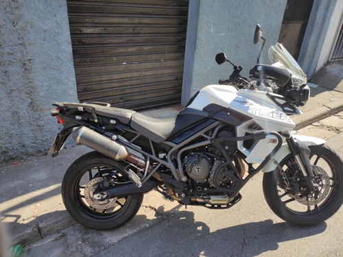 Triumph Tiger 800