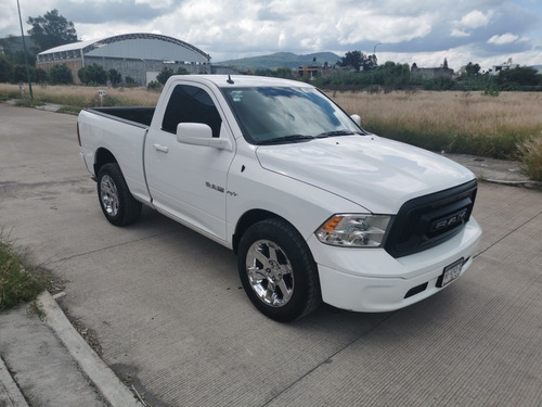Imagen 1 de 14 de Dodge Ram 1500 2015 3.6 Regular Cab
