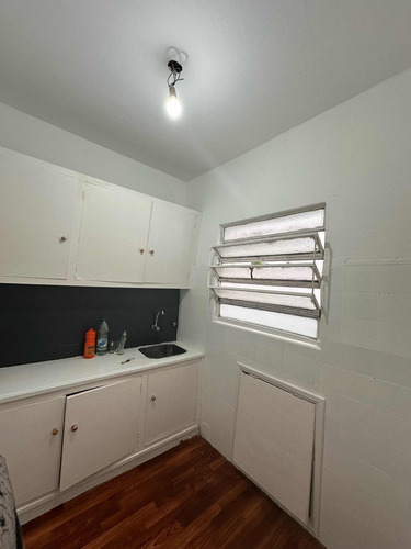 Alquilo Apartamento A Metro De La Rambla