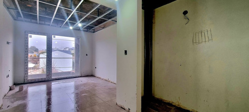 Imagen 15 de 17 de Venta De Departamento 1 Dormitorio Con Vista - San Carlos De