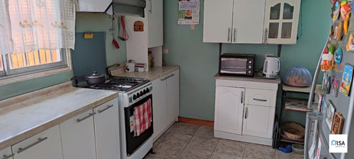 Imagen 12 de 16 de Hermosa Casa En Pasaje Cerrado En La Cisterna
