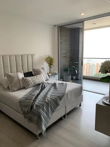 Apartamento En Venta En Sector Transversal Intermedia. Cod V12507
