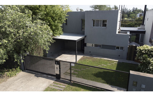 Imperdible Casa En Fisherton!