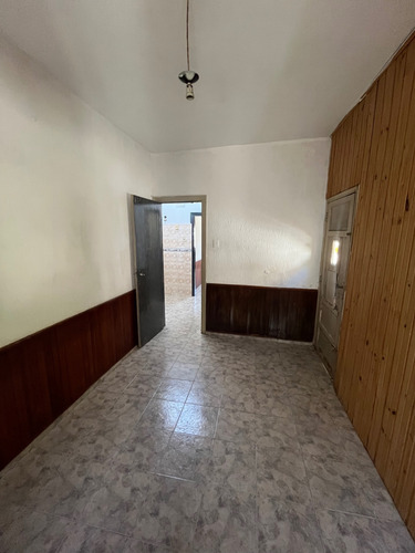 Casa En Alquiler De 2 Dormitorios C/ Cochera En Malvin Norte