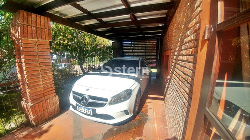 Imagen 18 de 28 de Hermosa Casa En Zona Residencial Cerca De Colegios. 3 Dormitorios. 2 Baños.