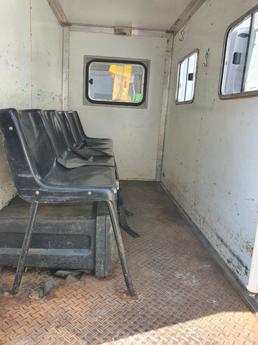 Imagem 11 de 15 de Caminhão Carroceria Cabine Suplementar Vw 13190 Ano 13/14