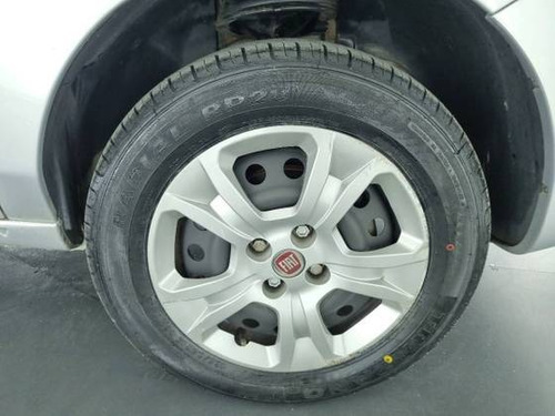 Imagem 13 de 15 de Fiat Doblò 1.8 Mpi Essence 7l 16v Flex 4p Manual