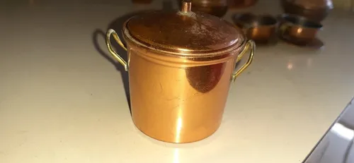 Mini Juego De Ollas De Bronce (Usado)