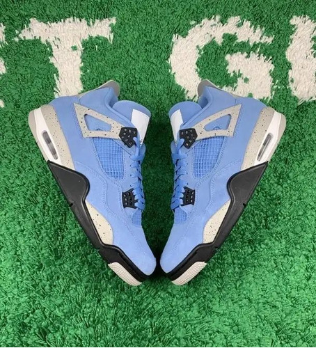 Tenis Air Jordan 4 University Blue 