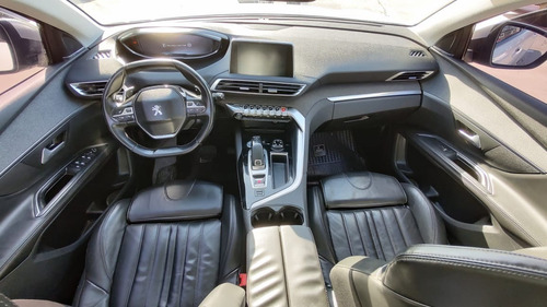 Imagen 3 de 11 de Peugeot 5008 Allure 7 Asientos Automatica 2018 - Usada