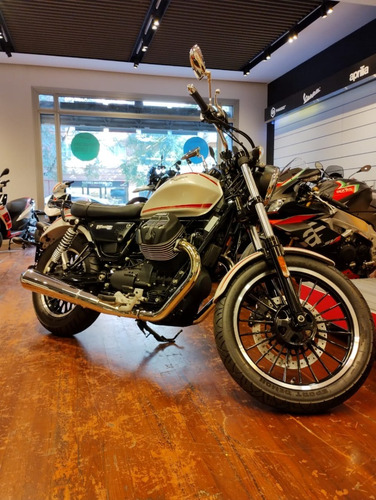 Imagen 4 de 15 de Motoguzzi V9 Roamer