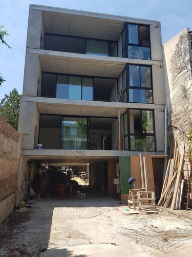 Imagen 3 de 15 de Departamento En Venta - San Isidro - La Calabria