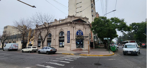 Se Vende Local En Pergamino Sobre Avenida De Mayo