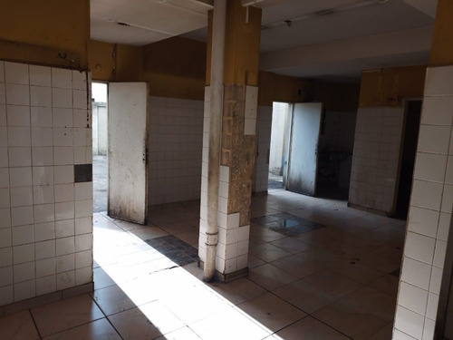 Imagen 6 de 13 de Local En Alquiler En Ramos Mejia Sur