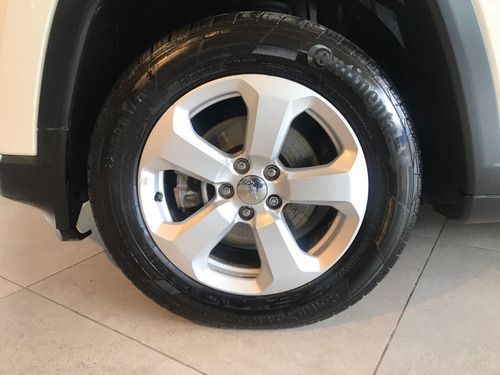 Imagen 8 de 13 de Jeep Compass 2.4 Sport 2018 Usada Premium Contado