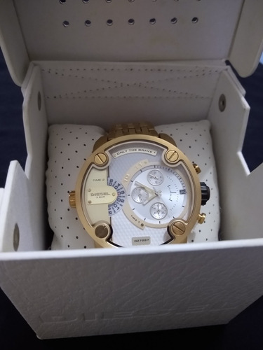 Relógio Masculino Diesel Com Pulseira Dourada Dz-7273