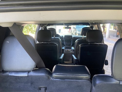 Dodge Grand Caravan 3.7 Sxt At