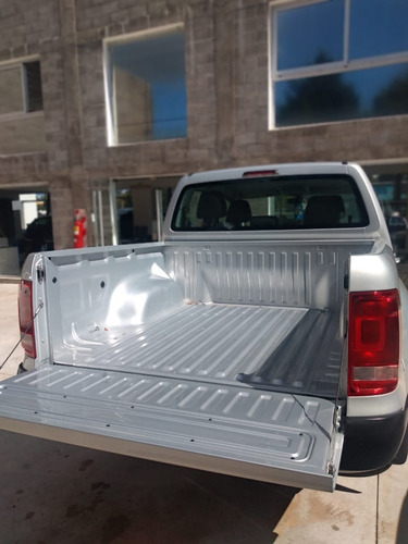 Imagen 15 de 16 de Volkswagen Amarok Comfortline 4x2 Mt 2022 0 Km En Stock Kb