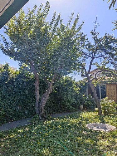 Casa En Venta De 6 Dorm. En San Antonio