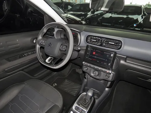 Citroën C4 Cactus 1.6 Shine Turbo Aut