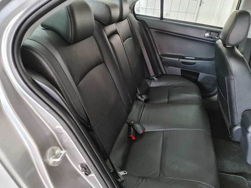 Imagem 9 de 15 de Mitsubishi Lancer Gt 2.0 Aut 2017