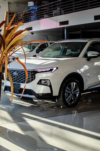 Imagen 5 de 12 de Nueva Ford Territory Titanium 2023