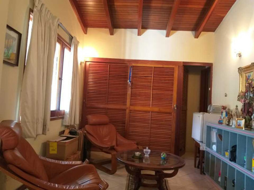 Imagen 26 de 30 de Vendo Casa 580mtrs2 5h+2s/5b+2s/4p Colinas De Tamanaco 9230