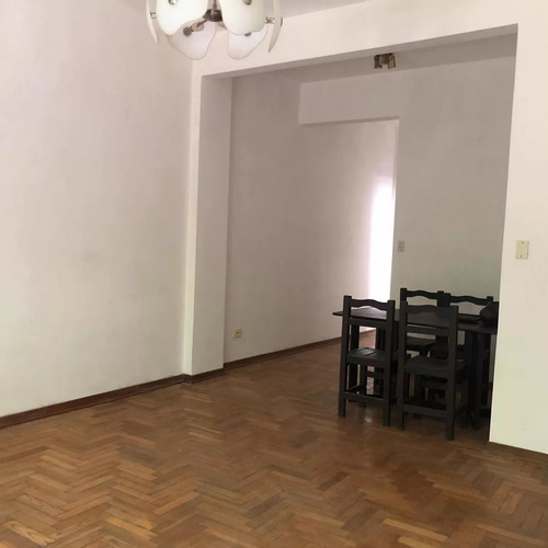 Departamento En Venta En Recoleta, Capital Federal, Buenos Aires