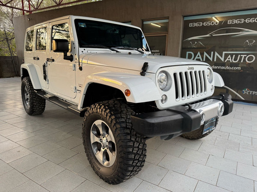 Jeep Wrangler 3.8 V6 Unlimited Sahara JK 4x4 At