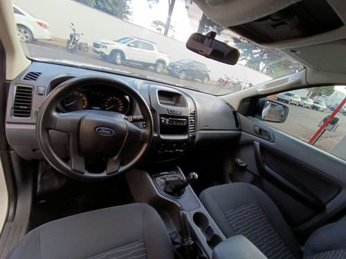 Ford Ranger 2.5 XLT 4X2 CD 16V FLEX 4P MANUAL