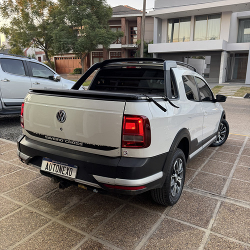 Volkswagen Saveiro 1.6 Cross Gp Cd 110cv Pack High