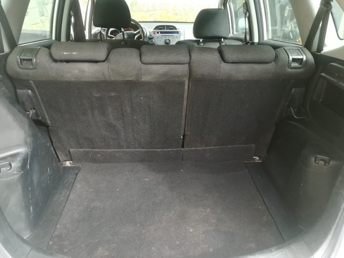 Imagen 4 de 11 de Honda Fit 2010 Automatico 1.4