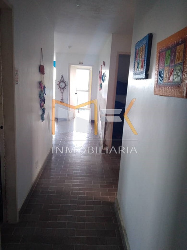 Imagen 9 de 12 de Mk Inmobiliaria Vende Apartamento De Oportunidad En Inversión Turística Ubicado En Río Chico, Miranda/ Dp