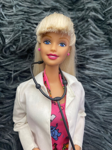 Muñeca Barbie Pediatra // Habla En Español - Mattel 1999 (Usado)