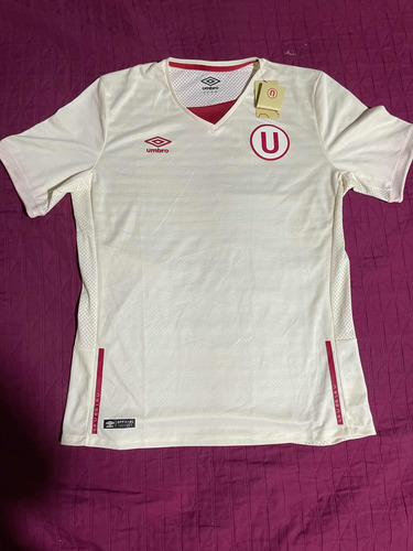 Camiseta Universitario Umbro 2016 Original Talla L