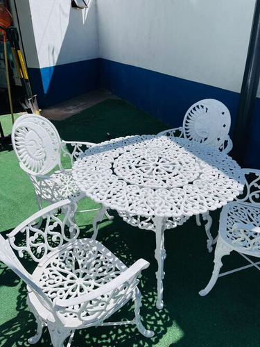 Juego De Jardin Sol Y Luna Fundicion De Aluminio 4 Sillas Blanco