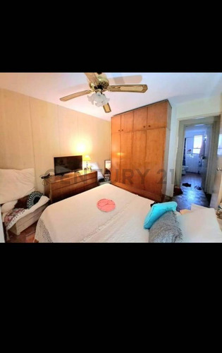 Excelente Apartamento En Zona Residencial