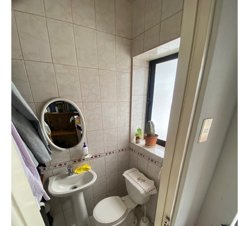 Vendo 2 Excelentes/amplios Deptos Antiguos Pero Remodelados