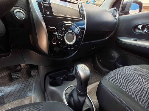 Imagen 12 de 15 de Nissan March 2020 5p Sr L4/1.6 Man