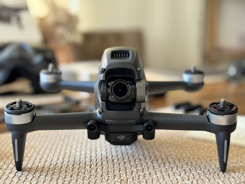 Drone Dji Fpv Combo 5 Ciclos Inmaculado Zona Sur Negro (Usado)