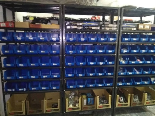 Imagen 7 de 10 de Venta De Local Comercial, Ubicado En Centro Comercial Paseo Paraparal, Sector Los Guayos, Planta Baja. Cuenta Con 54 Mts2. Con Opción A Fondo De Comercio