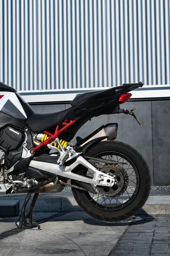 Ducati Multistrada V4s 2022 10,000km Placa: 7