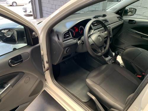 Volkswagen Voyage 1.0 12V MPI TOTALFLEX 4P MANUAL