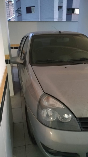 Renault Clio Sedan Privilege 1.0 16v . Hi Flex