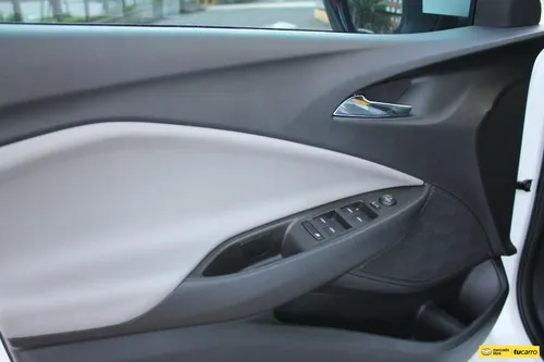 Chevrolet Onix 1.0 PREMIER HATCHBACK AT